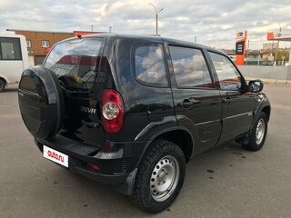 2011 Chevrolet Niva I Рестайлинг, чёрный, 499000 рублей, вид 5
