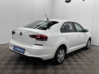 2022 Volkswagen Polo VI, белый, 1680000 рублей, вид 4