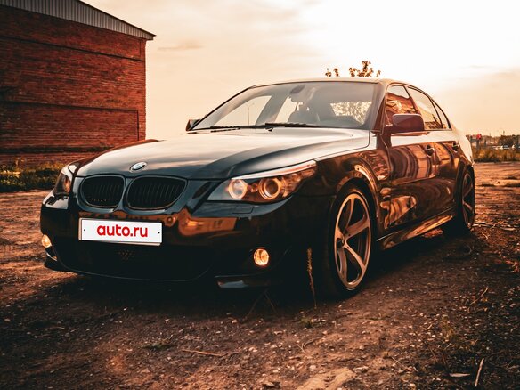 2005 BMW 5 серии 530d V (E60/E61), чёрный, 1700000 рублей