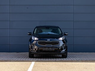 2018 Kia Sportage IV, чёрный, 1895000 рублей, вид 2