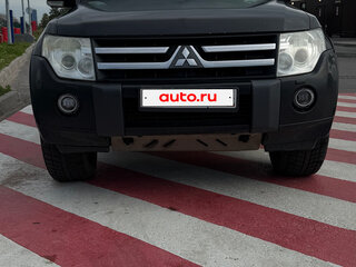 2011 Mitsubishi Pajero IV, чёрный, 1230000 рублей, вид 5