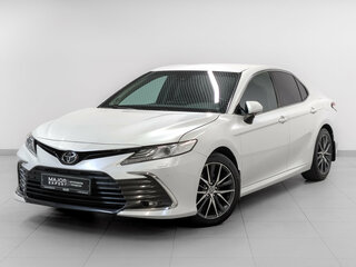 2021 Toyota Camry VIII (XV70) Рестайлинг, белый, 2920000 рублей, вид 1