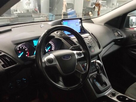 2015 Ford Kuga II, серый, 1144000 рублей, вид 4