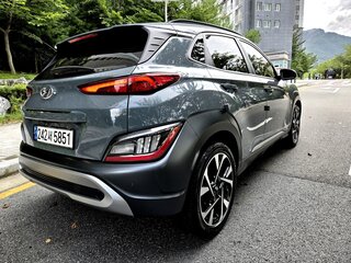 2022 Hyundai Kona I Рестайлинг, серый, 1870000 рублей, вид 4