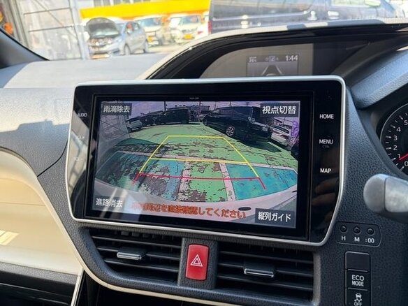 2021 Toyota Noah III (R80) Рестайлинг, белый, 2180000 рублей - вид 21