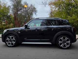 2021 Mini Countryman Cooper S II Рестайлинг, чёрный, 3650000 рублей, вид 2