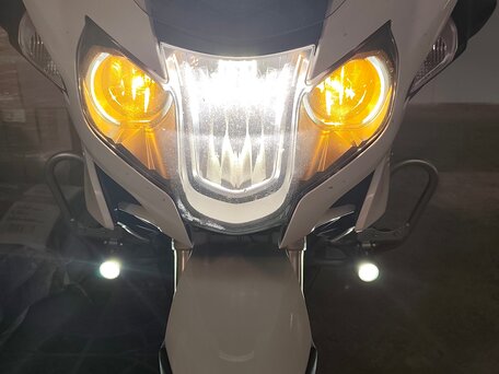 2016 BMW R 1200 RT, белый, 1100000 рублей, вид 3