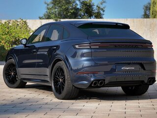 2026 Porsche Cayenne Coupé III Рестайлинг, синий, 21900000 рублей, вид 5