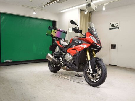 2015 BMW S 1000 XR, красный, 899000 рублей, вид 3