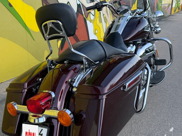 2018 Harley-Davidson Road King, красный, 1550000 рублей - вид 6