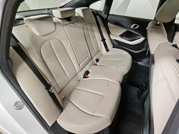 2021 BMW 2 серии 218i F44, белый - вид 13