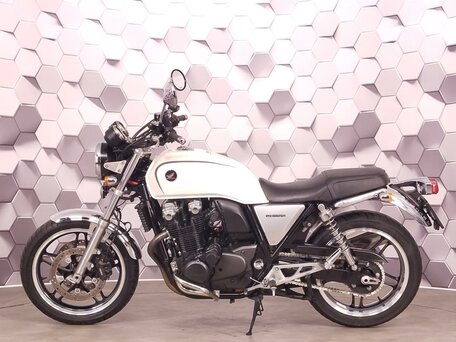 2013 Honda CB 1100, белый, 677000 рублей, вид 4