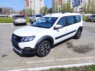 2026 Lada (ВАЗ) Largus Cross I Рестайлинг, белый, 2022000 рублей, вид 1