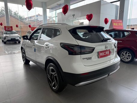 2025 Nissan Qashqai II Рестайлинг 2, белый, 1899000 рублей, вид 4