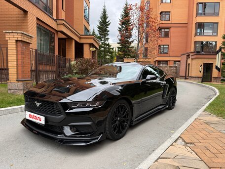 2023 Ford Mustang VII, чёрный, 6075000 рублей, вид 2