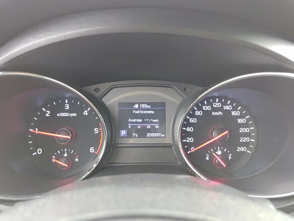 2019 Kia Carnival III, чёрный, 2570000 рублей - вид 12