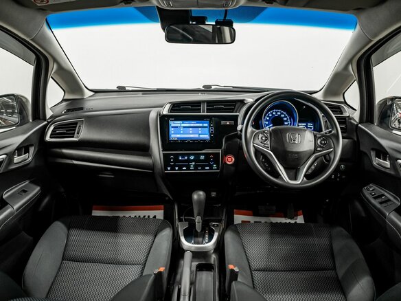 2018 Honda Fit III Рестайлинг, коричневый - вид 9