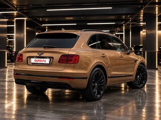 2016 Bentley Bentayga I, коричневый, 11500000 рублей, вид 3
