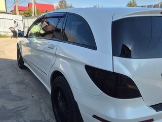 2011 Mercedes-Benz R-Класс 350 Long I Рестайлинг 2, белый, 1549000 рублей, вид 4