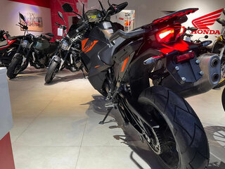 2022 KTM 1290 Super Adventure S, чёрный, 1750000 рублей, вид 3