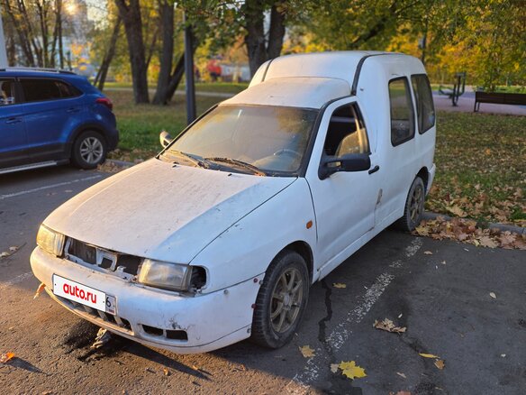 1997 Volkswagen Caddy II, белый