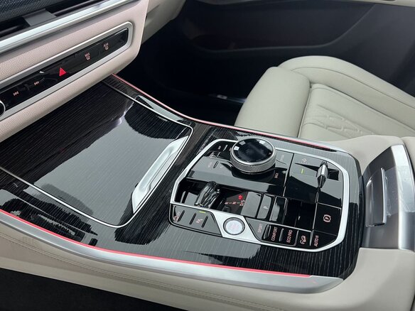 2026 BMW X5 40d IV (G05/G18) Рестайлинг, серый, 17850000 рублей - вид 15