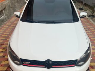 2014 Volkswagen Polo V, белый, 780000 рублей, вид 3