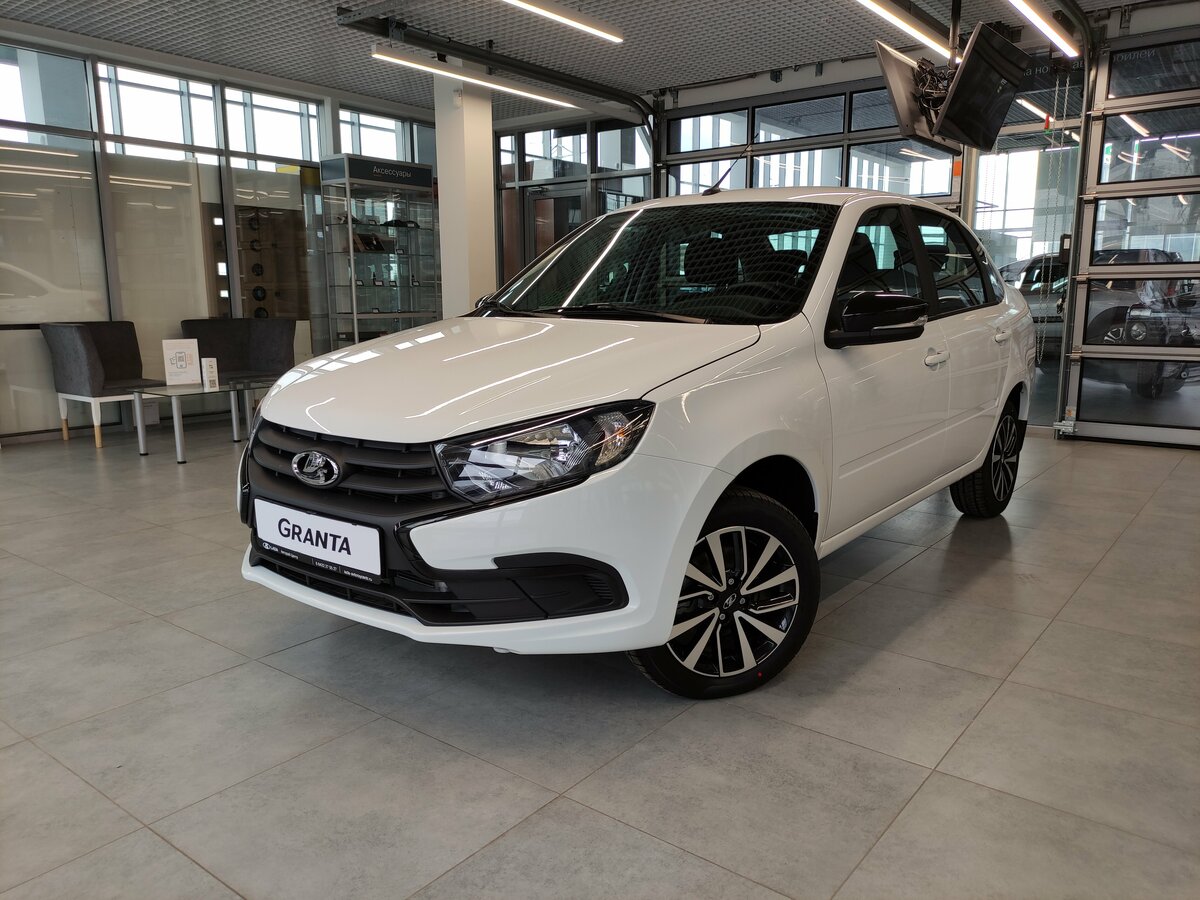 Открыть фотографии: Lada (ВАЗ) Granta I Рестайлинг