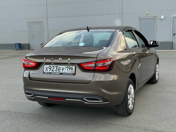 2024 Lada (ВАЗ) Vesta I Рестайлинг (NG), коричневый, 1269000 рублей - вид 12