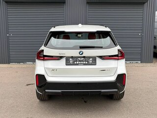 2026 BMW X1 Long 25Li xDrive III (U11/U12), белый, 5550000 рублей, вид 3