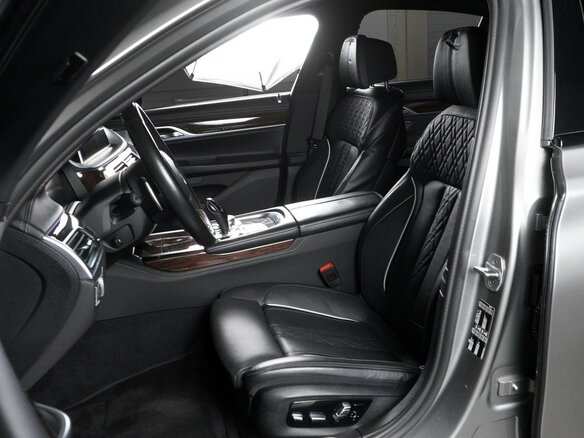 2022 BMW 7 серии 730i VI (G11/G12) Рестайлинг, серый, 6899000 рублей - вид 10