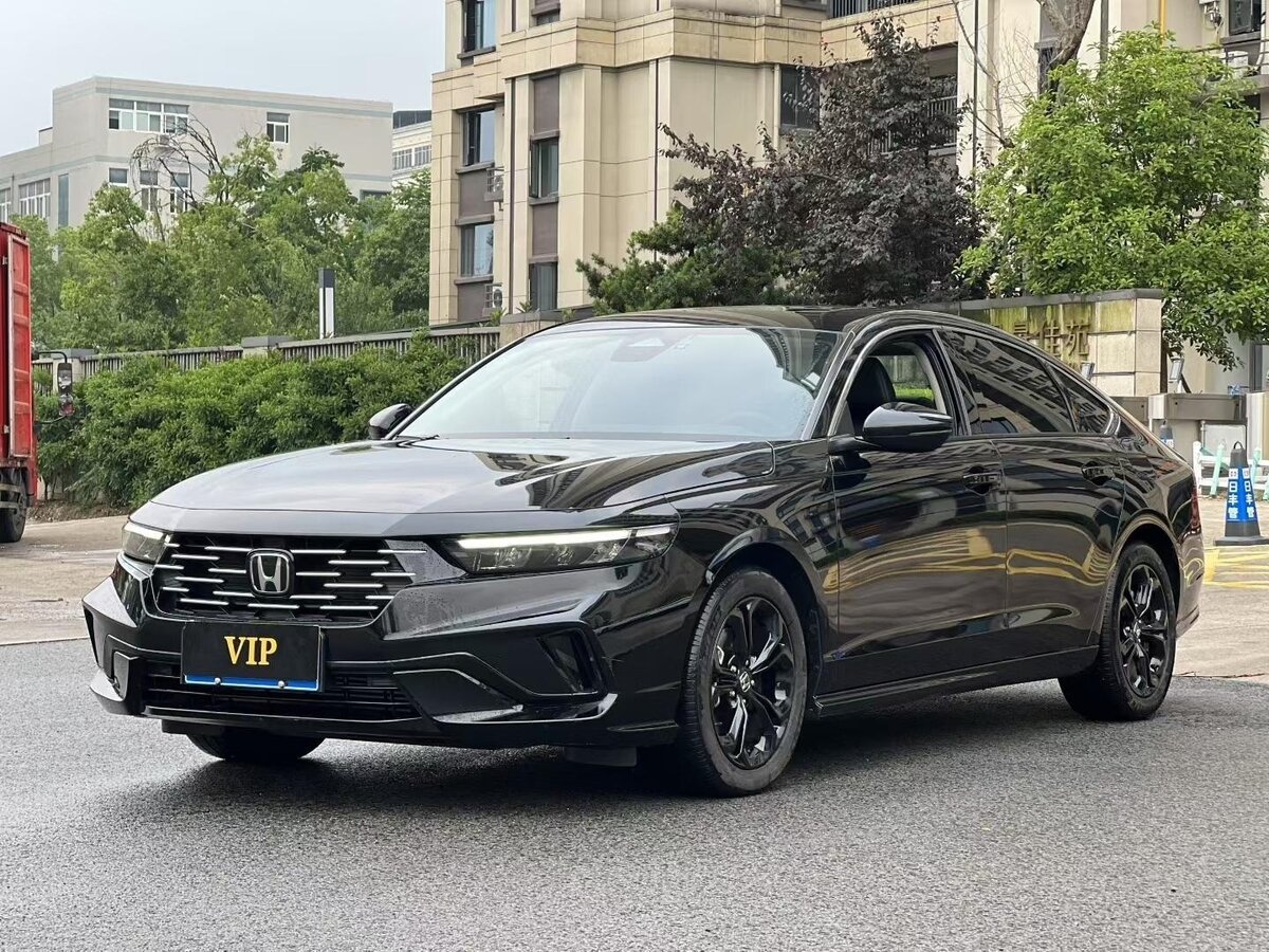 Открыть фотографии: Honda Accord XI Рестайлинг