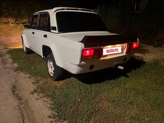 2001 Lada (ВАЗ) 2105, белый, 210000 рублей, вид 3