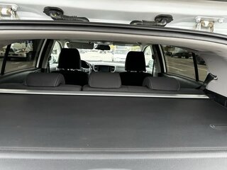 2020 Kia Sportage IV Рестайлинг, белый, 2200000 рублей, вид 3