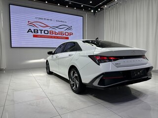 2023 Hyundai Elantra N Line VII (CN7) Рестайлинг, белый, 1680000 рублей, вид 4