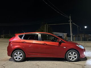 2012 Hyundai Solaris I, красный, 900000 рублей, вид 3