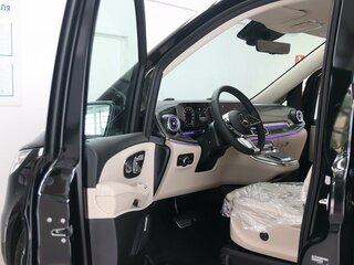2026 Mercedes-Benz V-Класс Extra Long 300 d экстра длинный III (W447) Рестайлинг 2, чёрный, 14100000 рублей, вид 5