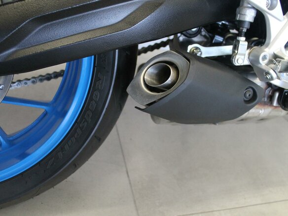 2024 Suzuki GSX-8S, чёрный, 945000 рублей - вид 13