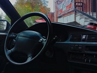 1996 Mazda 323 V (BA), зелёный, 70000 рублей, вид 5