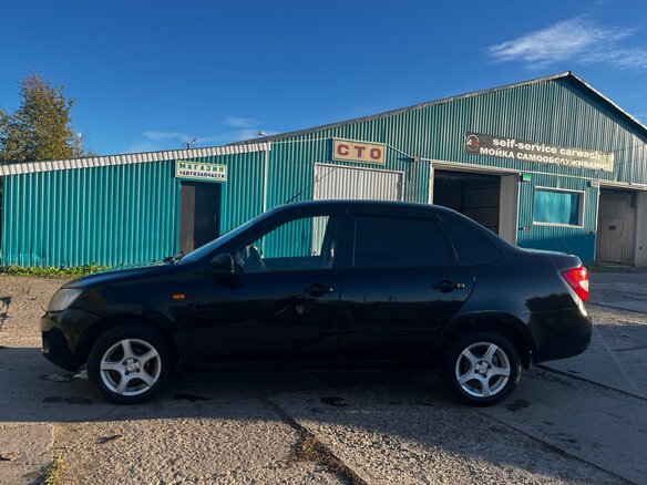 2014 Lada (ВАЗ) Granta I, синий, 290000 рублей - вид 2