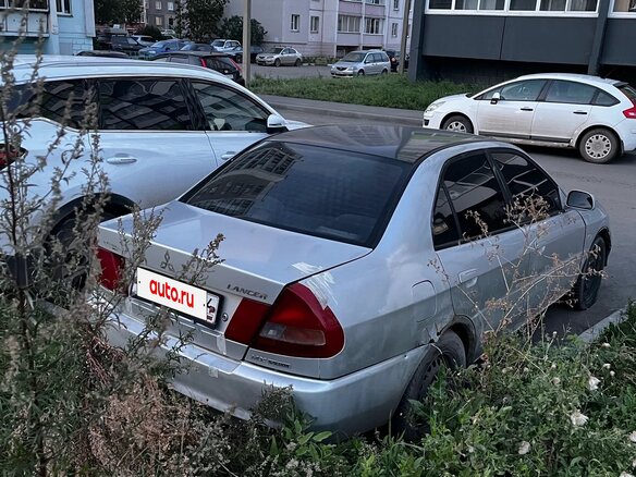 1996 Mitsubishi Lancer VII, серый, 140000 рублей - вид 1