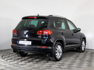 2016 Volkswagen Tiguan I Рестайлинг, чёрный, 1899000 рублей, вид 5