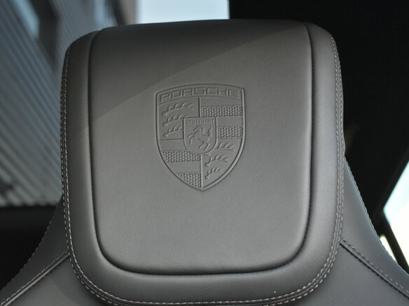 2026 Porsche Cayenne Electric IV, чёрный, 25190000 рублей - вид 14