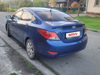 2011 Hyundai Solaris I, синий, 740000 рублей, вид 5