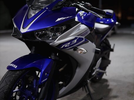 2017 Yamaha YZF-R3, серый, 400000 рублей, вид 2