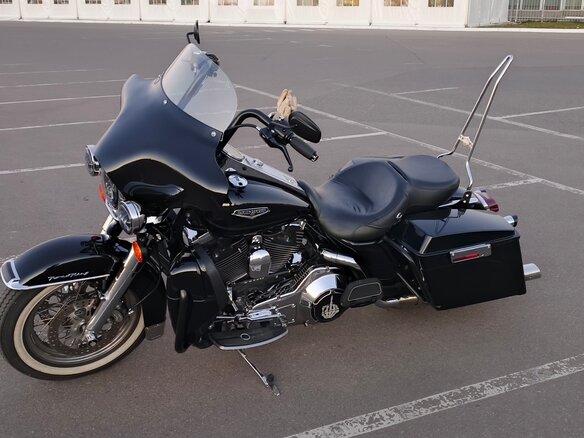 2005 Harley-Davidson Road King, чёрный, 750000 рублей - вид 4