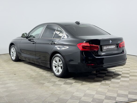 2015 BMW 3 серии 318i VI (F3x) Рестайлинг, чёрный, 1469900 рублей - вид 1