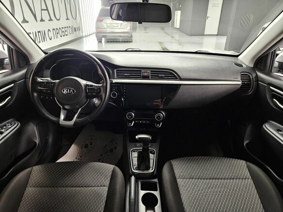 2018 Kia Rio X-Line IV, серебристый, 1440000 рублей - вид 19