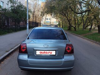 2007 Toyota Avensis II Рестайлинг, серебристый, 930000 рублей, вид 4