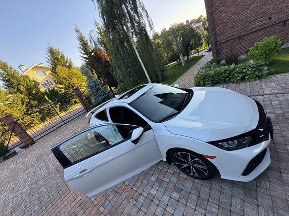 2017 Honda Civic X, белый - вид 3